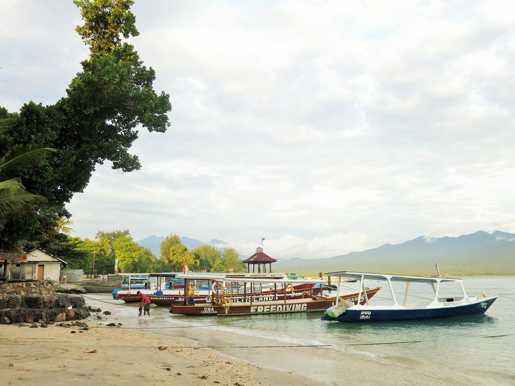 Two Brothers Villa Gili Air Exteriör bild