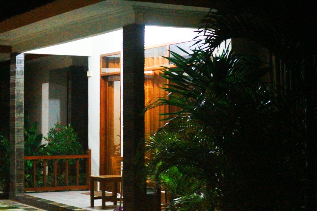 Two Brothers Villa Gili Air Exteriör bild